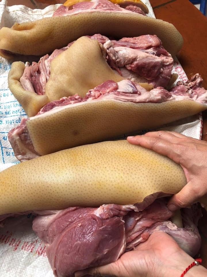 Lợn mán nguyên con Trang trại Huy Đen